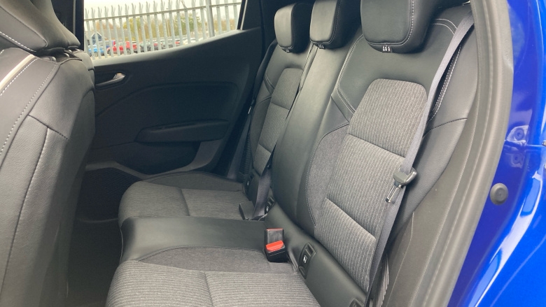 Renault Clio 1.6 E-TECH full hybrid 145 Techno 5dr Auto Hybrid Hatchback